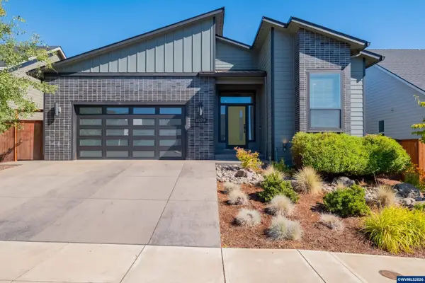 6074  Evangelista St S, Salem, OR 97306