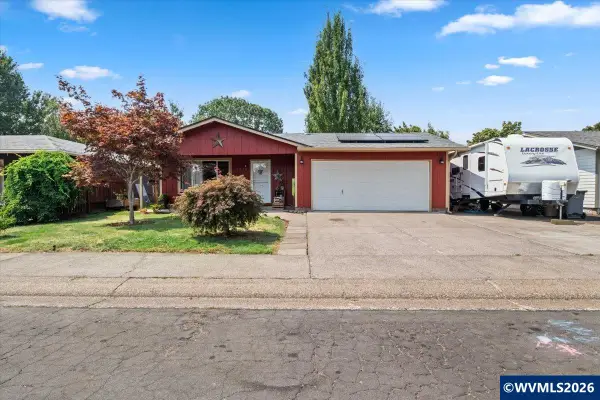 2456  Ermine St SE, Albany, OR 97322