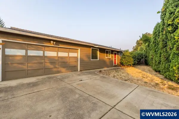 1090  Denise St SE, Salem, OR 97306