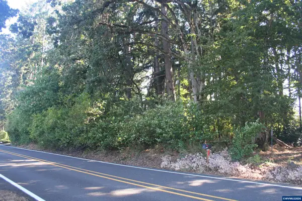4479  Victor Point Rd NE, Silverton, OR 97381
