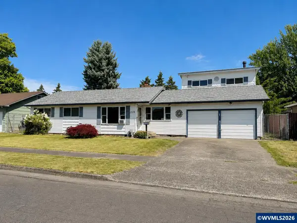 3151  Wayside Ter NE, Salem, OR 97301