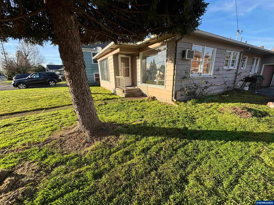 1551  Market St NE, Salem, OR 97301 - #3