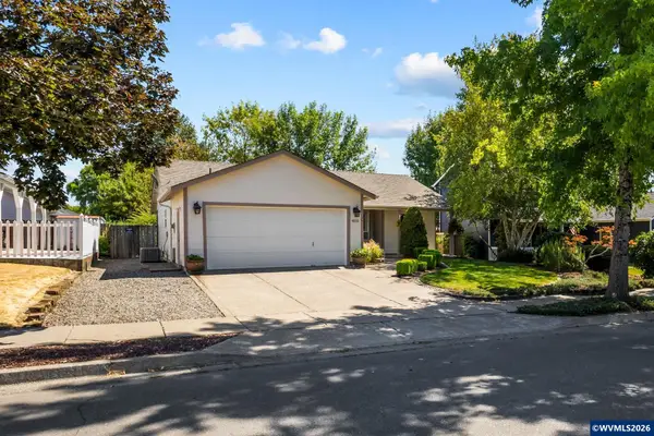 4830  Rebecca St NE, Salem, OR 97305