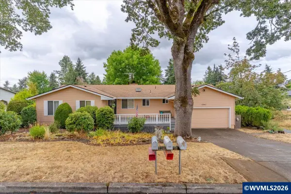 1065  Reserve St, Silverton, OR 97381