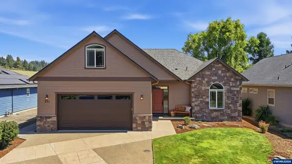 151 N 13th St, Jefferson, OR 97352