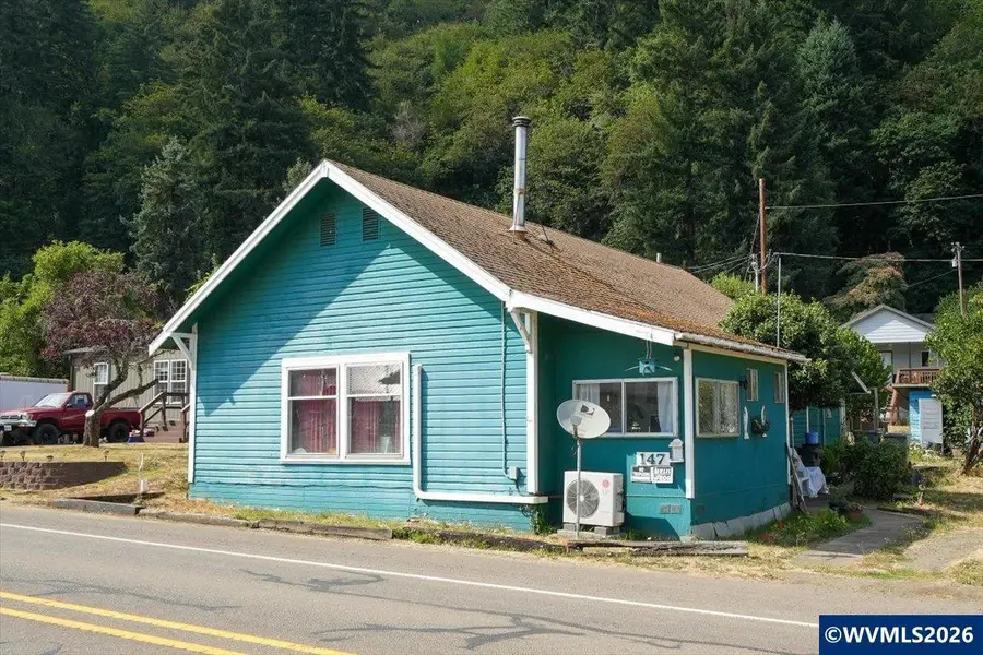 147 E Main St, Alsea, OR 97324 - #3