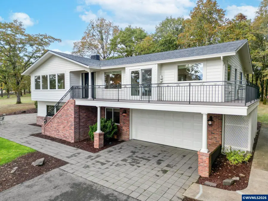 481 NW Douglas St, Dallas, OR 97338 - #3