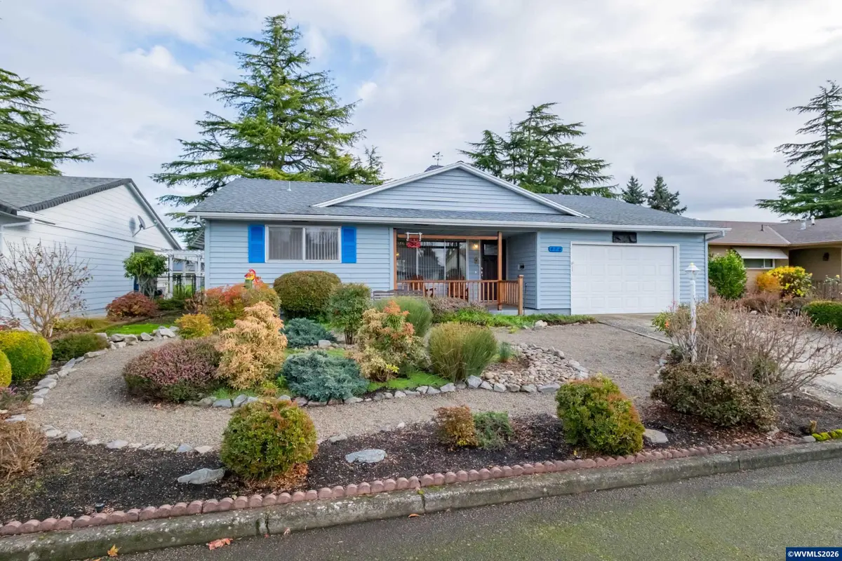 474  E Clackamas Cir, Woodburn, OR 97071 - #1