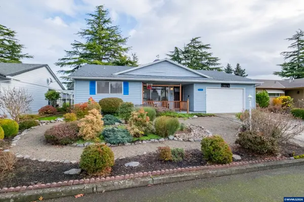 474  E Clackamas Cir, Woodburn, OR 97071
