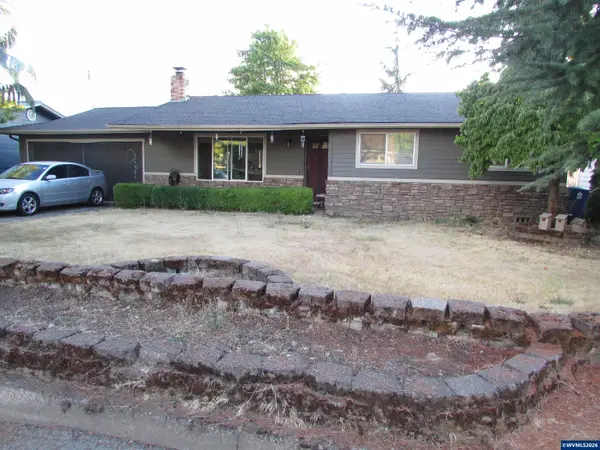 360  Cindy Ln NW, Mt Angel, OR 97362