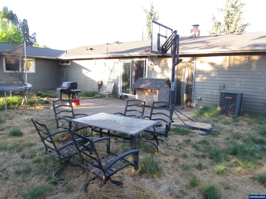 360  Cindy Ln NW, Mount Angel, OR 97362 - #3