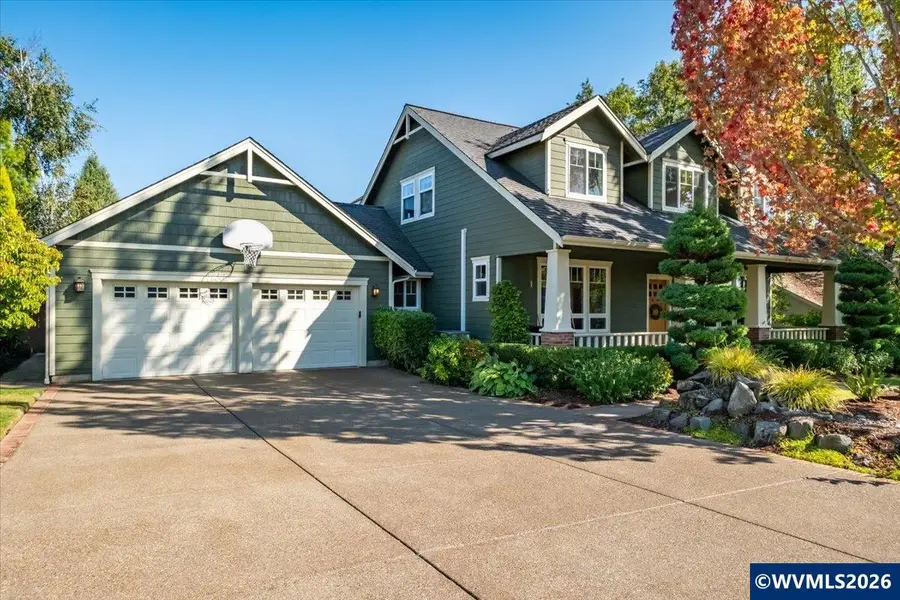 770 SE Cynthian Dr, Dallas, OR 97338 - #2