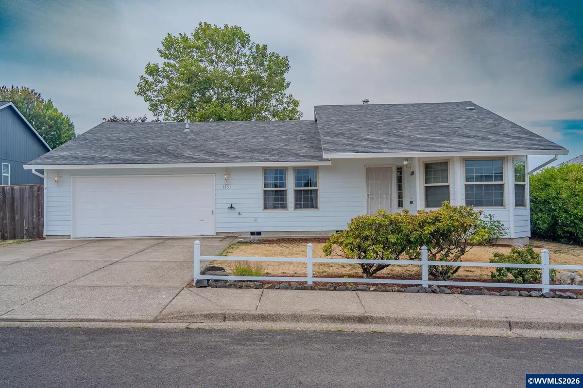 1351 N Monroe St, Lafayette, OR 97127 - #1
