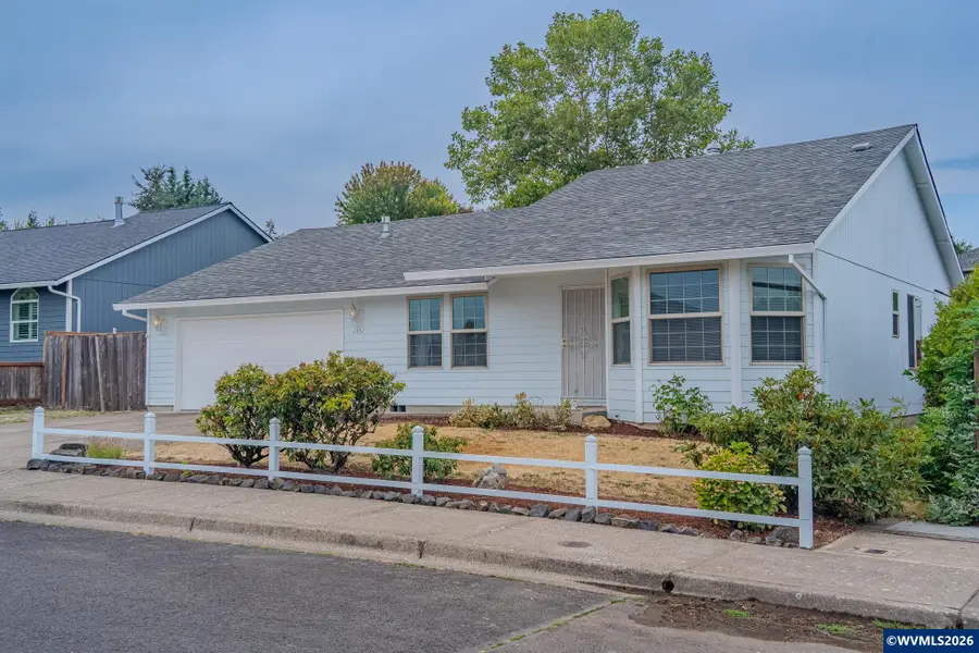 1351 N Monroe St, Lafayette, OR 97127 - #2