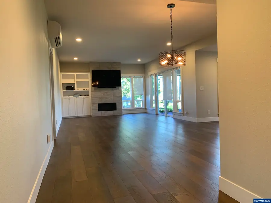 1822  Woodstock Cir NW, Salem, OR 97304 - #2