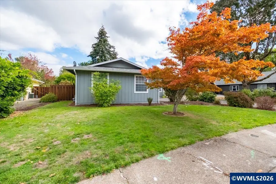 546 SW Hayter St, Dallas, OR 97338 - #2