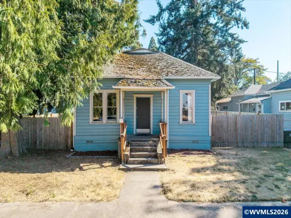 1374  Tripp St SE, Salem, OR 97302