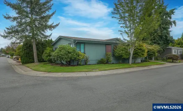 1699 N Terry St, Eugene, OR 97402