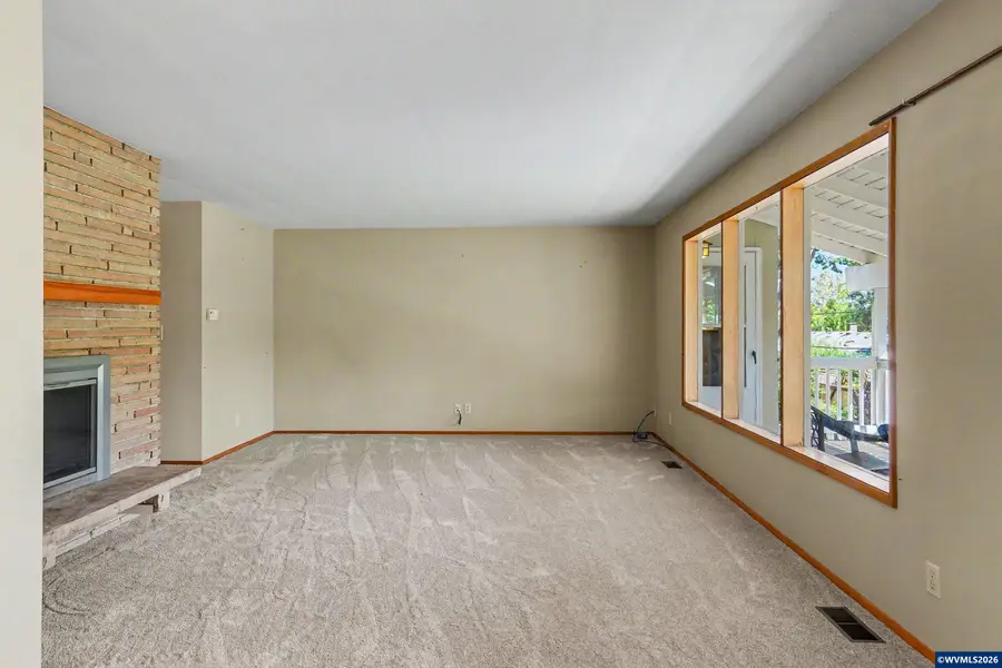 2626 NW Linnan Cir, Corvallis, OR 97330 - #2
