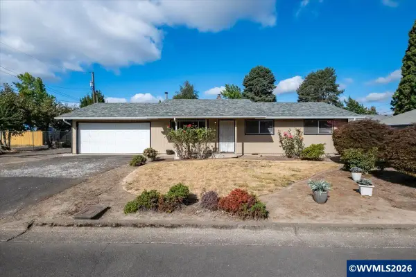 3755  48th Av NE, Salem, OR 97305