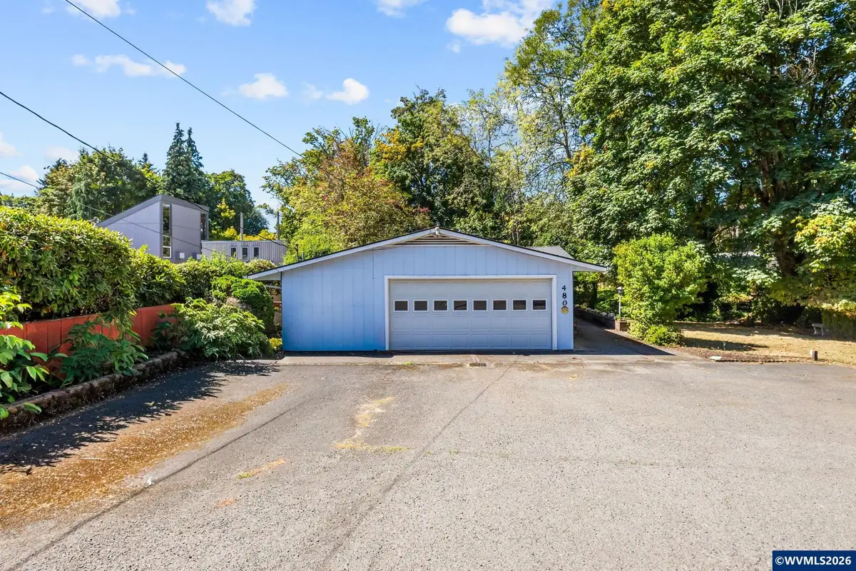 480  Carlson Av, Lebanon, OR 97355 - #1