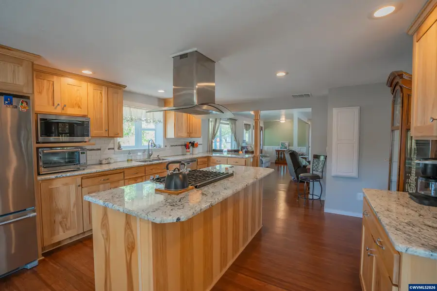 1380 W Sherman St, Lebanon, OR 97355 - #3