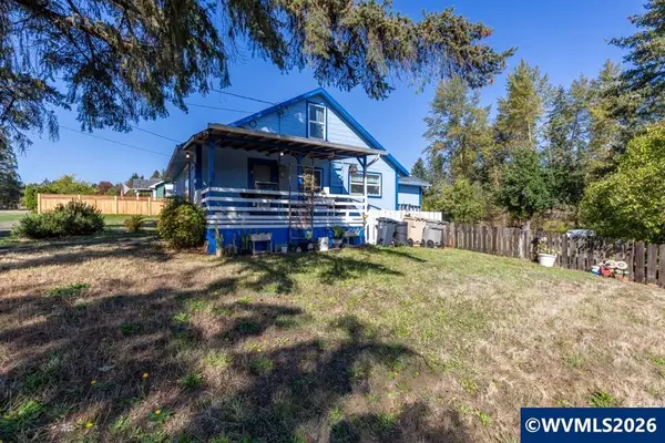 2225 SW Fairview Av, Dallas, OR 97338