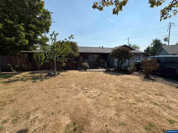 3827  Pine St SE, Albany, OR 97332