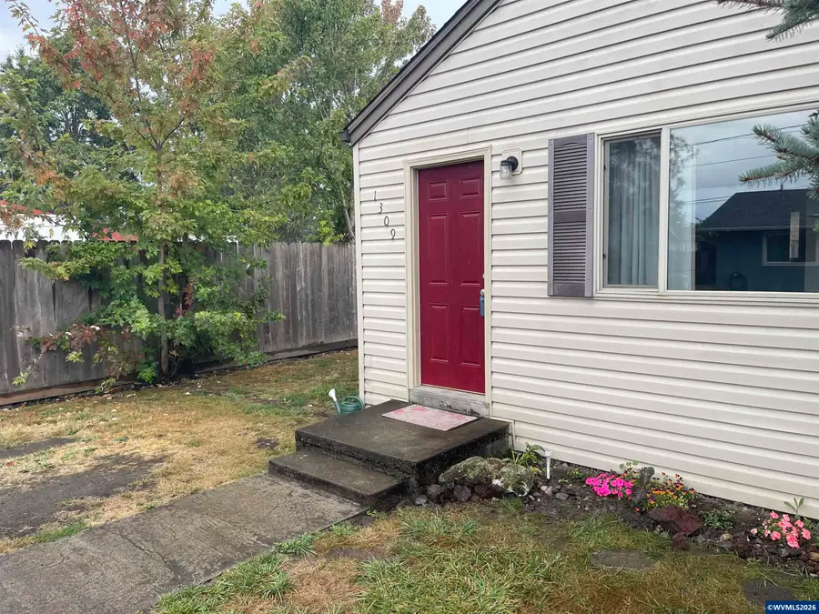 1309  Price Ln E, Monmouth, OR 97361 - #3