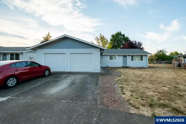 2505  Prairie (-2507) Pl SE, Albany, OR 97322