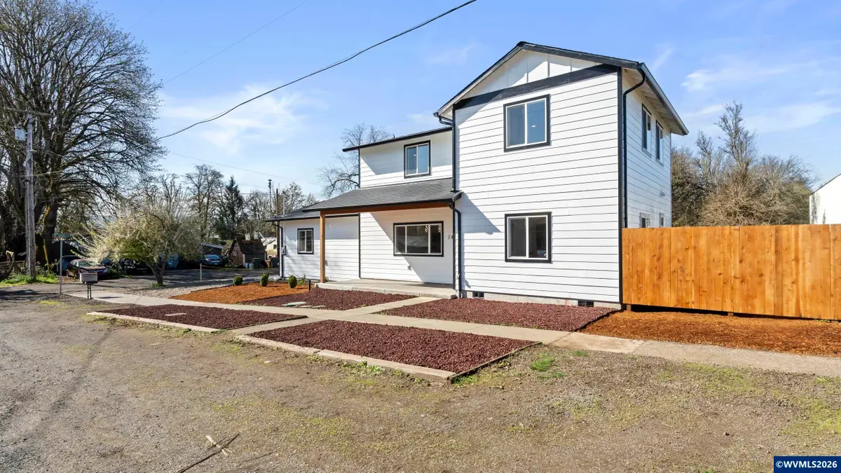 141 NE D St, Willamina, OR 97396 - #1