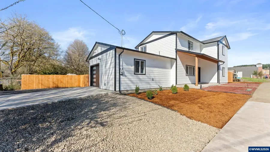 141 NE D St, Willamina, OR 97396 - #2