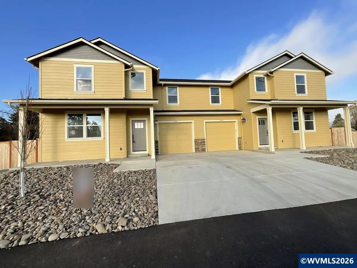 196 & 198 SE Lacreole Dr, Dallas, OR 97338 - #1