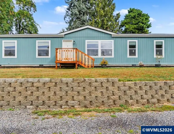 21966  Airport Rd NE, Aurora, OR 97002