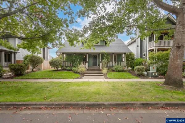 1275  Gwinn St E, Monmouth, OR 97361