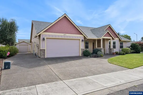 1277  Robert St, Woodburn, OR 97071