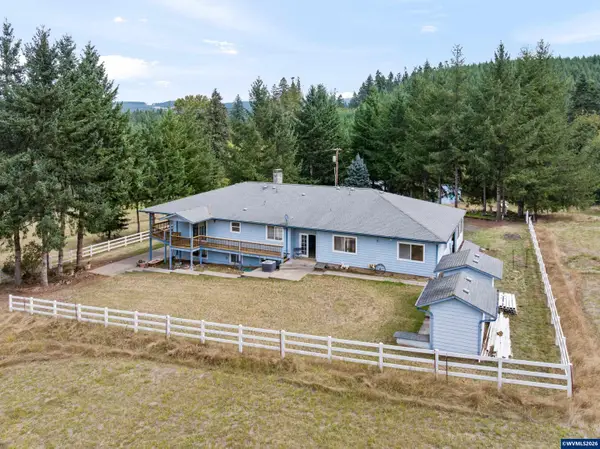 42174  Fish Hatchery Dr, Scio, OR 97374