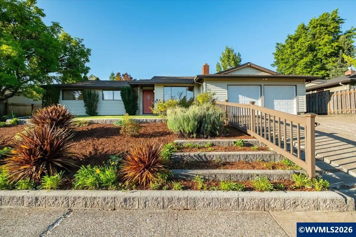 643 NW Survista Av, Corvallis, OR 97330 - #1