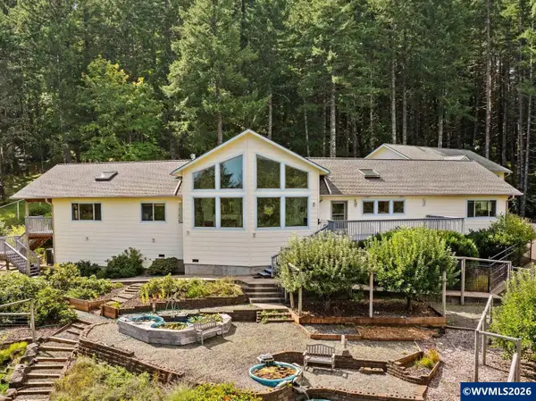 1342 NW Panorama Dr, Corvallis, OR 97330