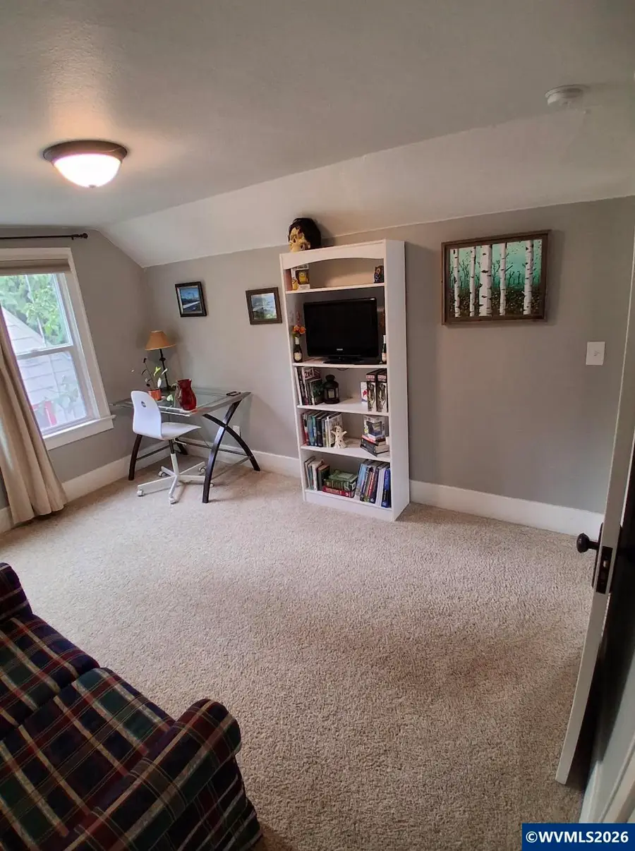 1335  19th St NE, Salem, OR 97301 - #2