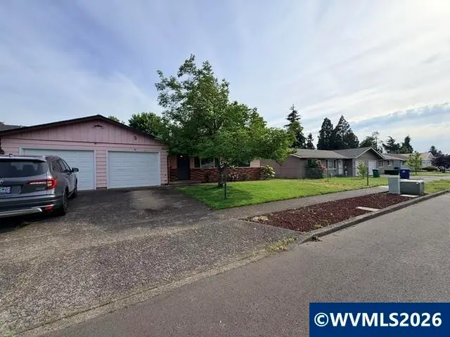 1150  Wyatt (-1160) Av, Stayton, OR 97383 - #2