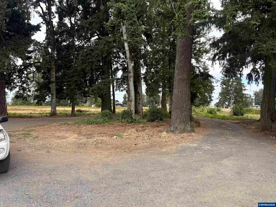 9068 SE Snoddy Dr, Aumsville, OR 97325 - #3