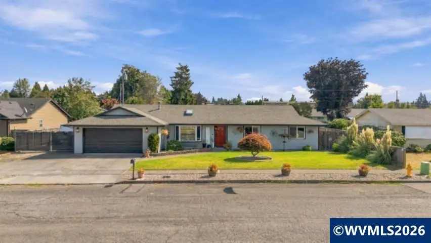 1416 N Evergreen Av, Stayton, OR 97383 - #2