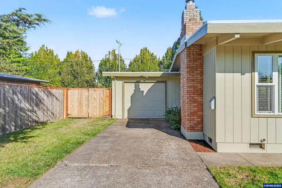 1835 NW 14th St, Corvallis, OR 97330 - #3