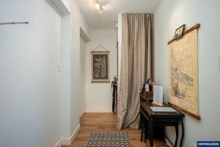 2021 SW Main #32 St, Portland, OR 97205 - #2