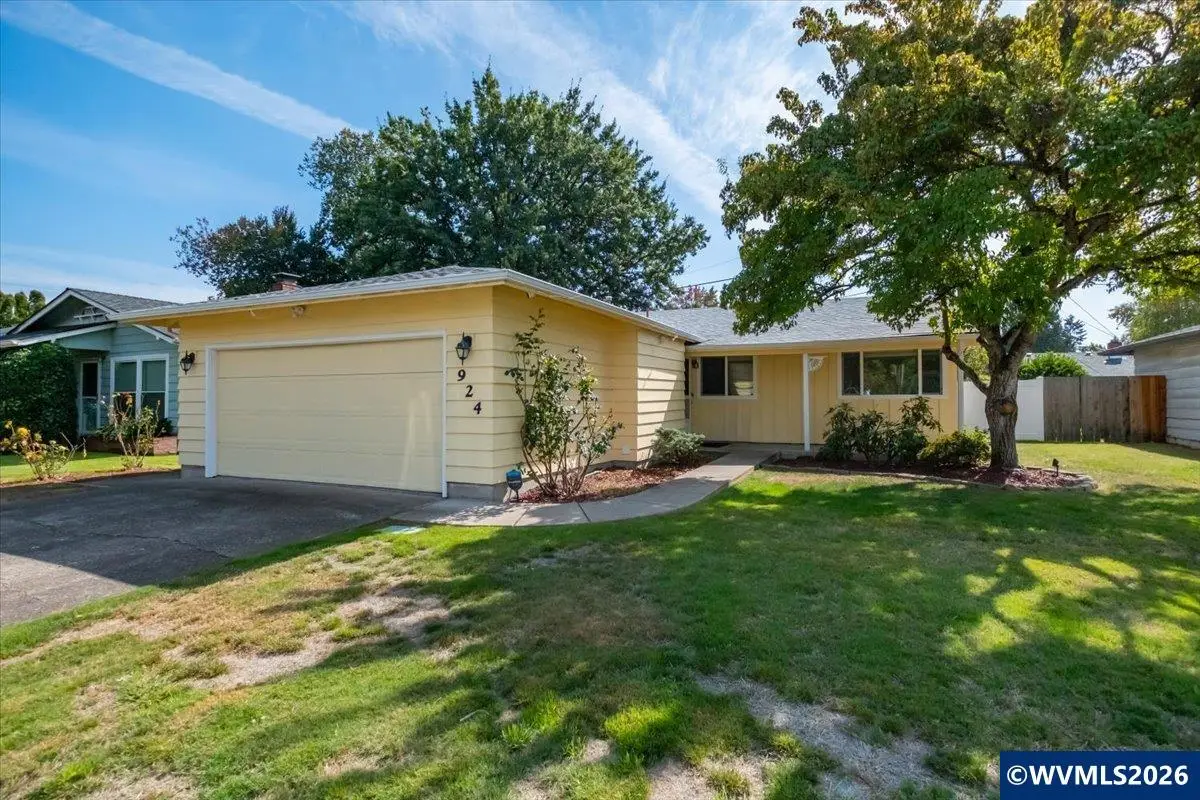 924 NW Grant Av, Corvallis, OR 97330 - #1