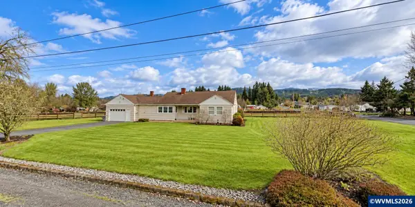 4890  Airport Rd, Sweet Home, OR 97386