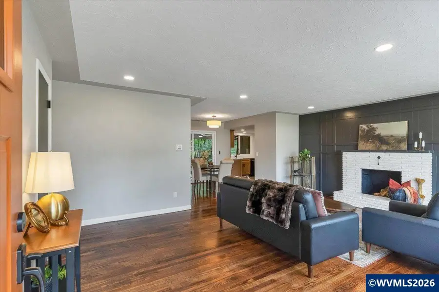 1856  Dearborn Av NE, Keizer, OR 97303 - #2