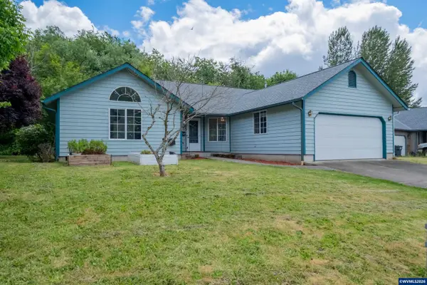 2295  Ironwood St, Sweet Home, OR 97386