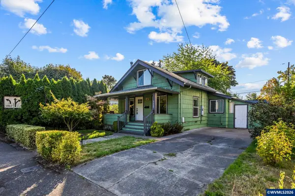 955  17th St NE, Salem, OR 97301